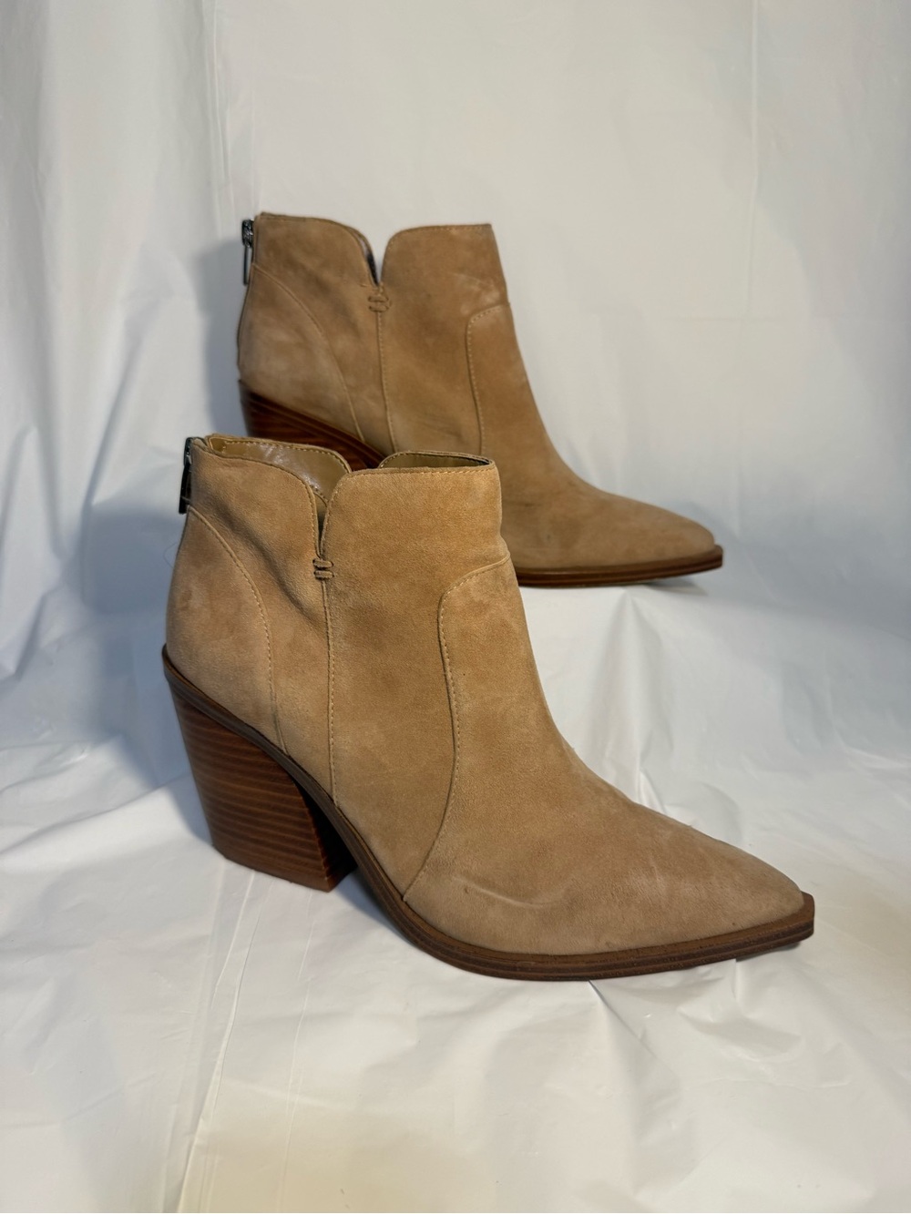 Vince Camuto Women's Gradesha Western-style Tan Boots Tortilla Size US 9/EU 40